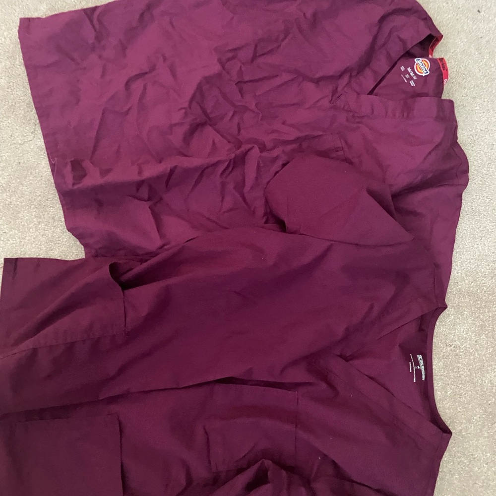 Multiple scrubs - Picture 2 of 2